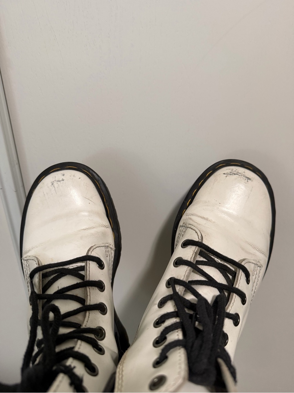 White Leather Combat Boots with Black Laces platfo - Picture 12 of 12